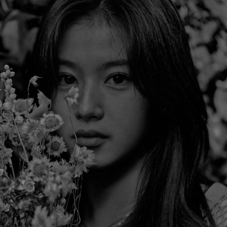 SelokaWedhar's tweet photo. @TamagoPost ⠀

𝗔𝗠𝗕𝗔𝗥 𝗦𝗘𝗞𝗔𝗥, 𝗔.  ⠀(28)
Punya 4 pertanyaan untuk memulai percakapan. Pilih angka bila berkenan?

( MDNI - NSFW. )

⠀ https://t.co/3WDXiz2OuD