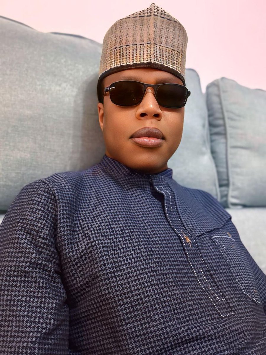 Son Excellence, Baye Cheikh Mamour Insa Rouhou-Llâhi en France

Notre Bien-aimé Seydina Insa Rouhou-Llâhi ❤️

#DMBLCOM
#14FÉVRIER