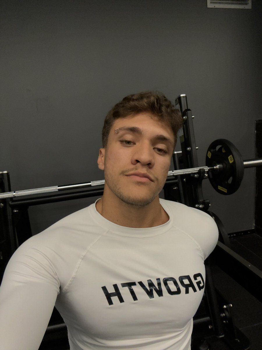 thelvec's tweet image. Sextou