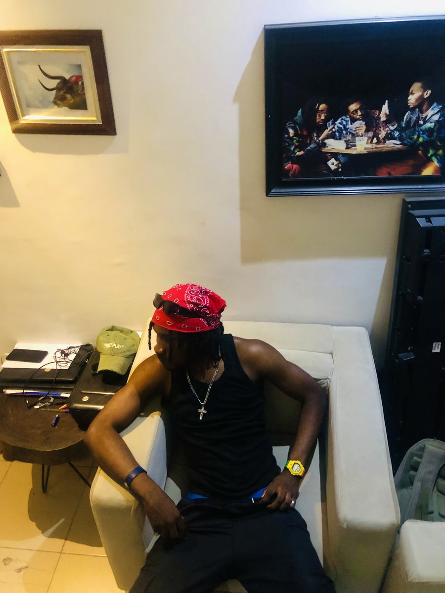 The way una go beg me this year ehn, I no go hear 👂🏽