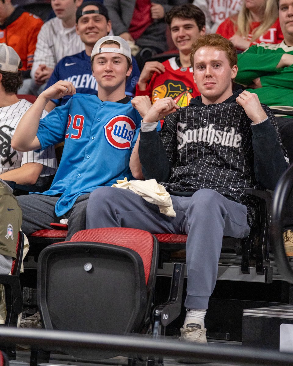 Red Alert tweet media