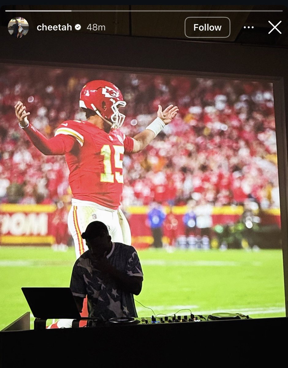 Just say you wanna come home <a href="/cheetah/">Ty Hill</a> 🤔