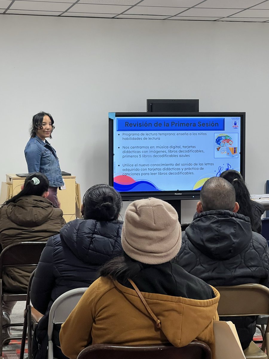 Amanda Cardona tweet media