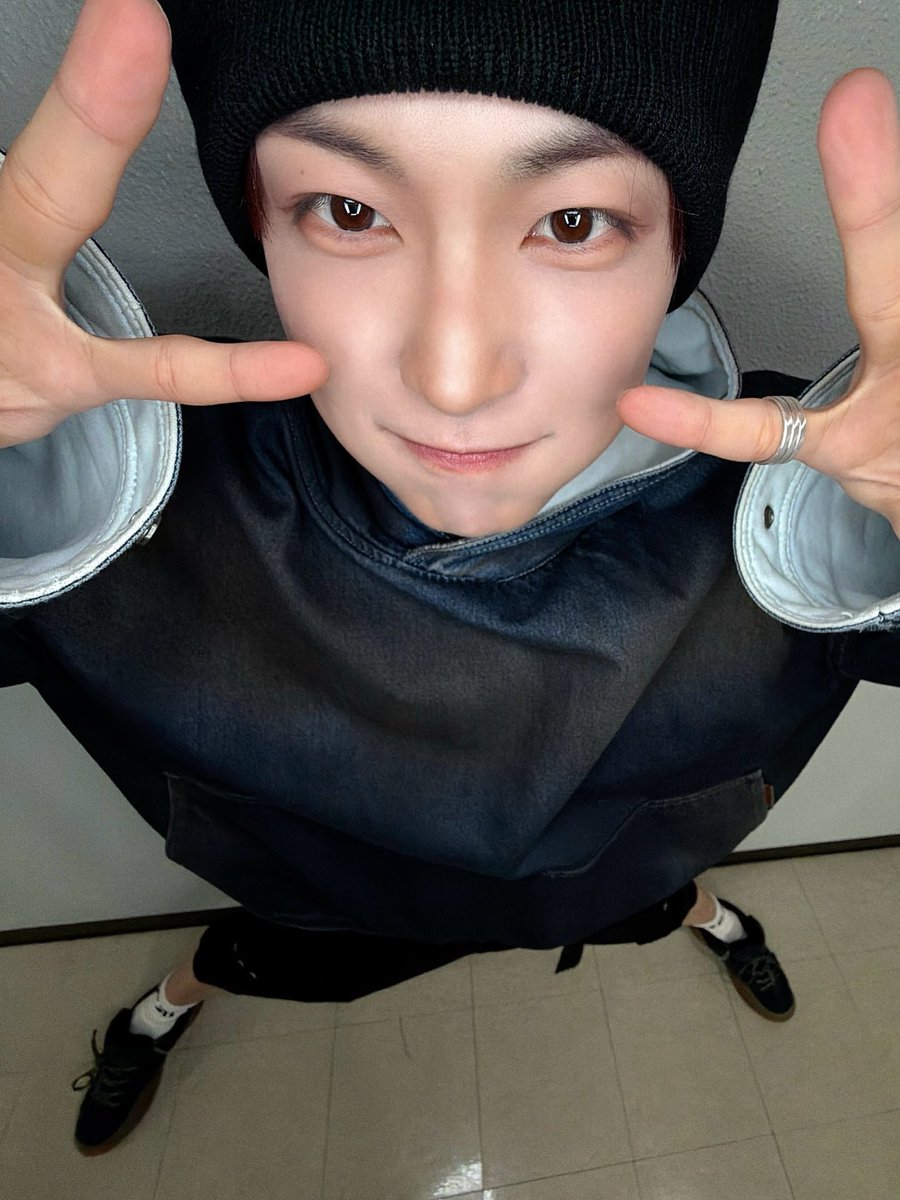 xdearlsw's tweet photo. kim geonwoo, you shine in everything you do and i hope we get to see even more of your amazing talents 🤍

WE DEMAND WAKEONE TO DO
#JusticeForGeonwoo
#GeonwooDeservesBetter
#TreatGeonwooFairly

@wakeone_offcl https://t.co/lWgMY4DObo