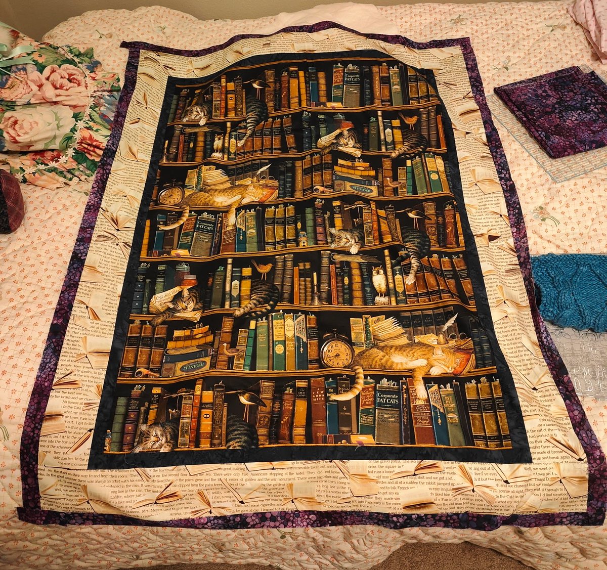 maryannwrites's tweet image. Need to get offline and have dinner. Spent the day with my daughter doing some #quilting then visiting a #fabric shop. Was a fun afternoon. Going to finish this bad boy over the weekend. Got borders to attach.