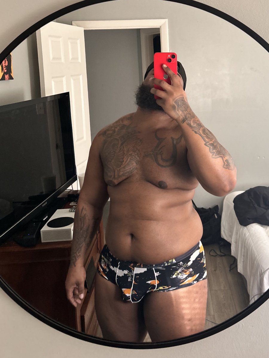 Squeeezzyy tweet media