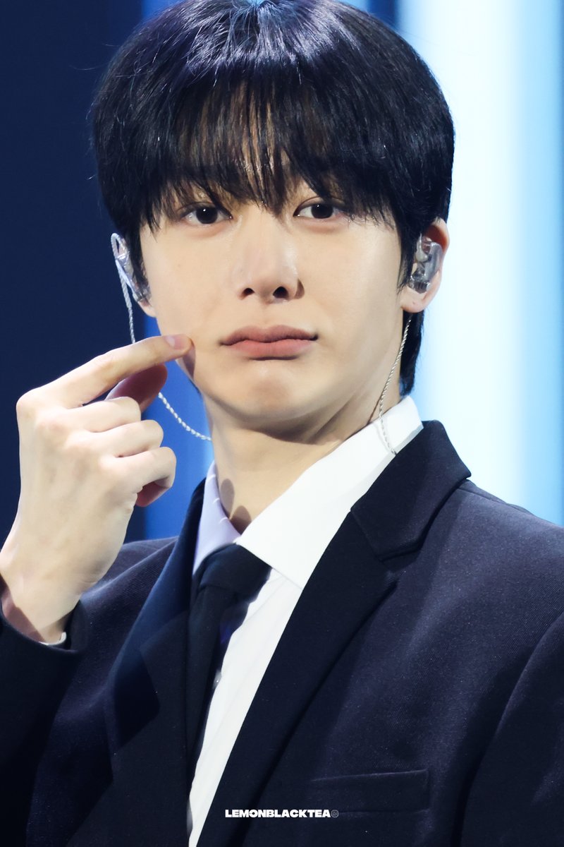 lemonblackteamx's tweet photo. 260201 THE X : NEXUS SOUNDCHECK
볼콕에서 볼꼬집까지 자연스럽게에😗

#형원 #HYUNGWON #몬스타엑스 #MONSTAX #MONSTA_X https://t.co/4LDna0pOAt