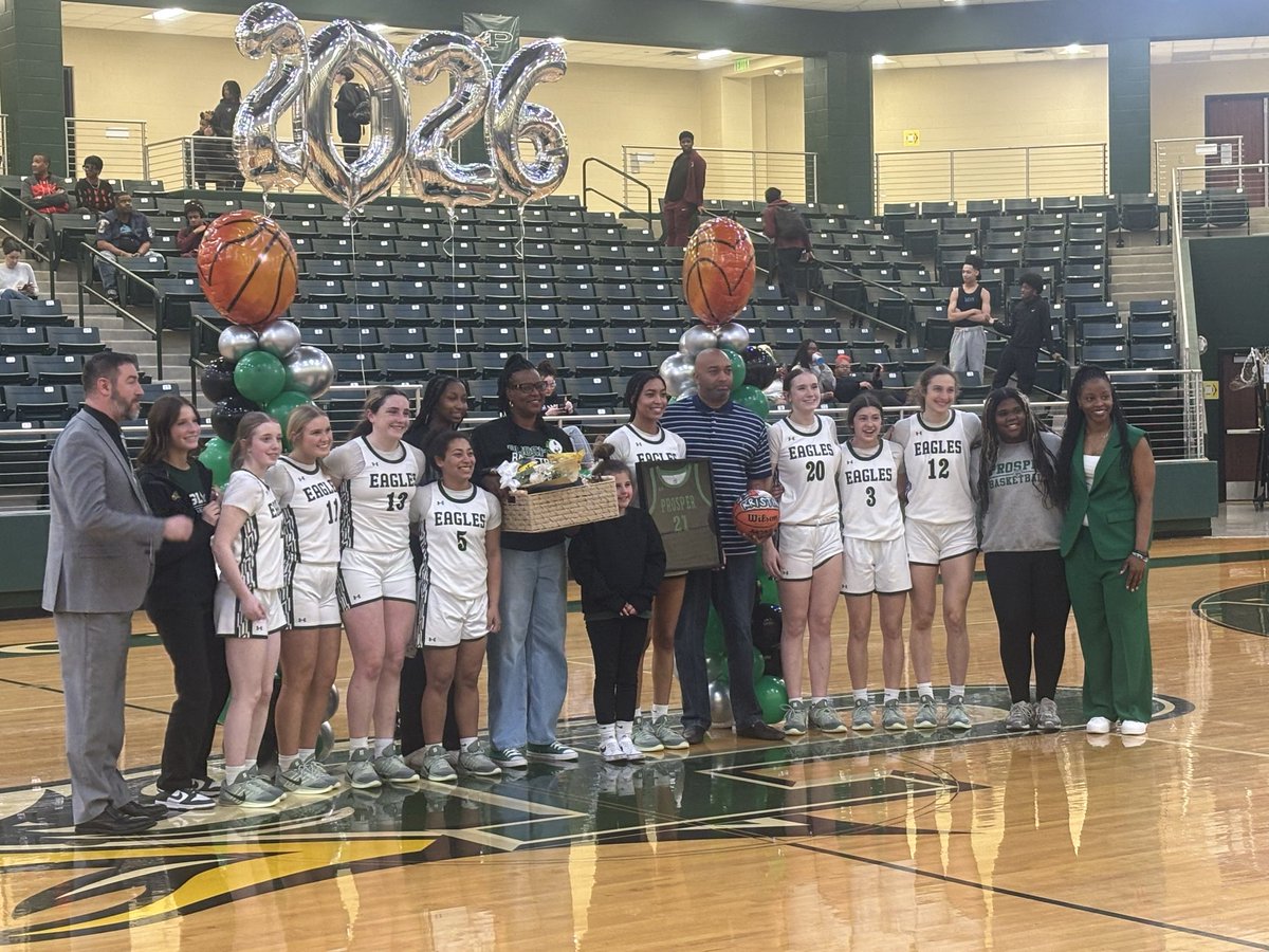 Tyler Moore tweet media