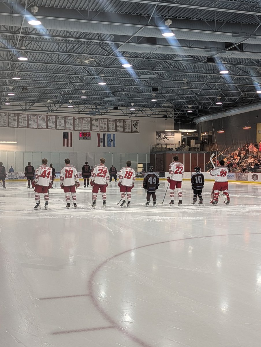 WebSportsRadio's tweet photo. D1 Panthers Starting Six 

#18 Luke Aston 
#19 KT Walters 
#29 Matthew Johnston 
#22 Lucas Sadownyk 
#44 Grady Sterling-Ponech 
#35 Brett Sweet https://t.co/Qj4kGRec4J
