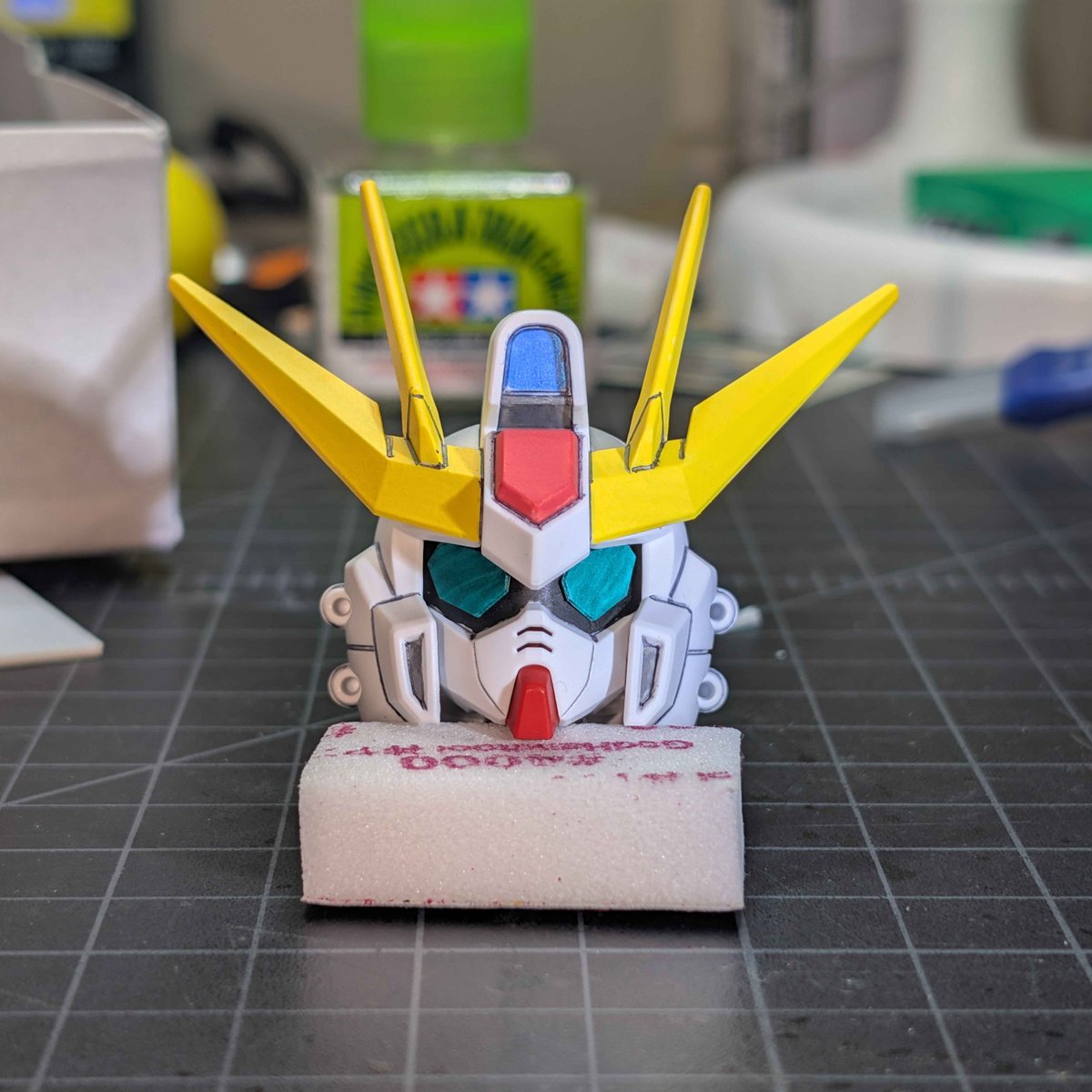 First time using pla plate, made some eyes for my Build Strike SD instead of relying on the flat sticker.