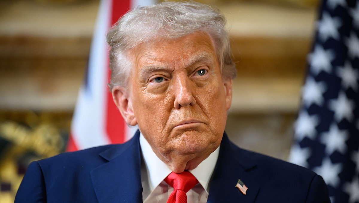 BREAKING: 

Hillary Clinton is thinking about Suing Trump for $100 billion for Defamation.