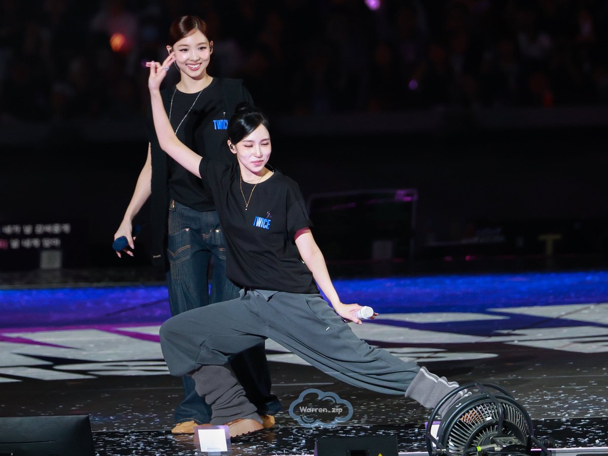 #MINA ♡ #미나 ♡ #ミナ ♡ <a href="/JYPETWICE/">TWICE</a> 🐧