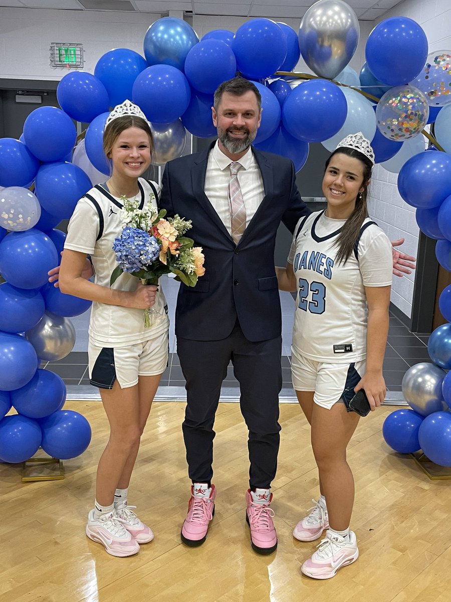 Lady Danes Basketball tweet media