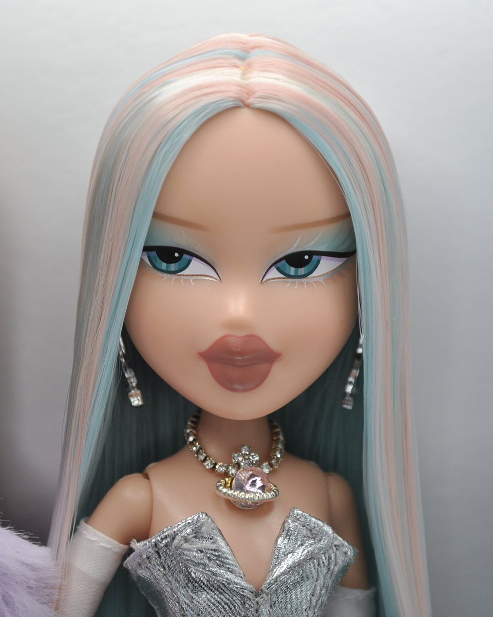 DOLLS DOLL