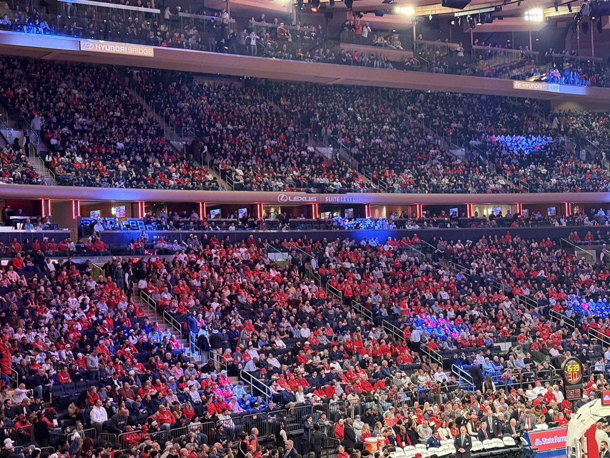 No Escalators tweet media