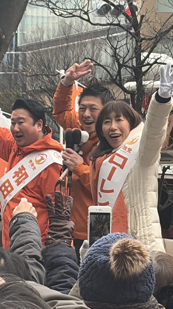 wadamasamune's tweet photo. 衆院選最終日

神谷宗幣代表の応援演説は800人の方が！

私は、失われた30年を取り戻す、1子あたり月10万円給付で安心して出産・育児に取り組める環境づくり、食料自給率100%でどんな時も国民を守ると訴えました。

宮城2区、比例とも極めて厳しい戦い。
何卒、宮城2区は #和田政宗 #比例は参政党 へ！ https://t.co/rhPib7iLwm