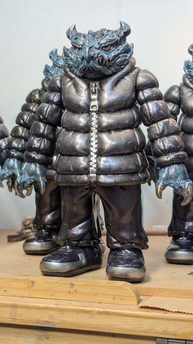 ワンフェスお品書き ・ゴジラ(1993)ヘッド12000円 ・ナーガオイド50000