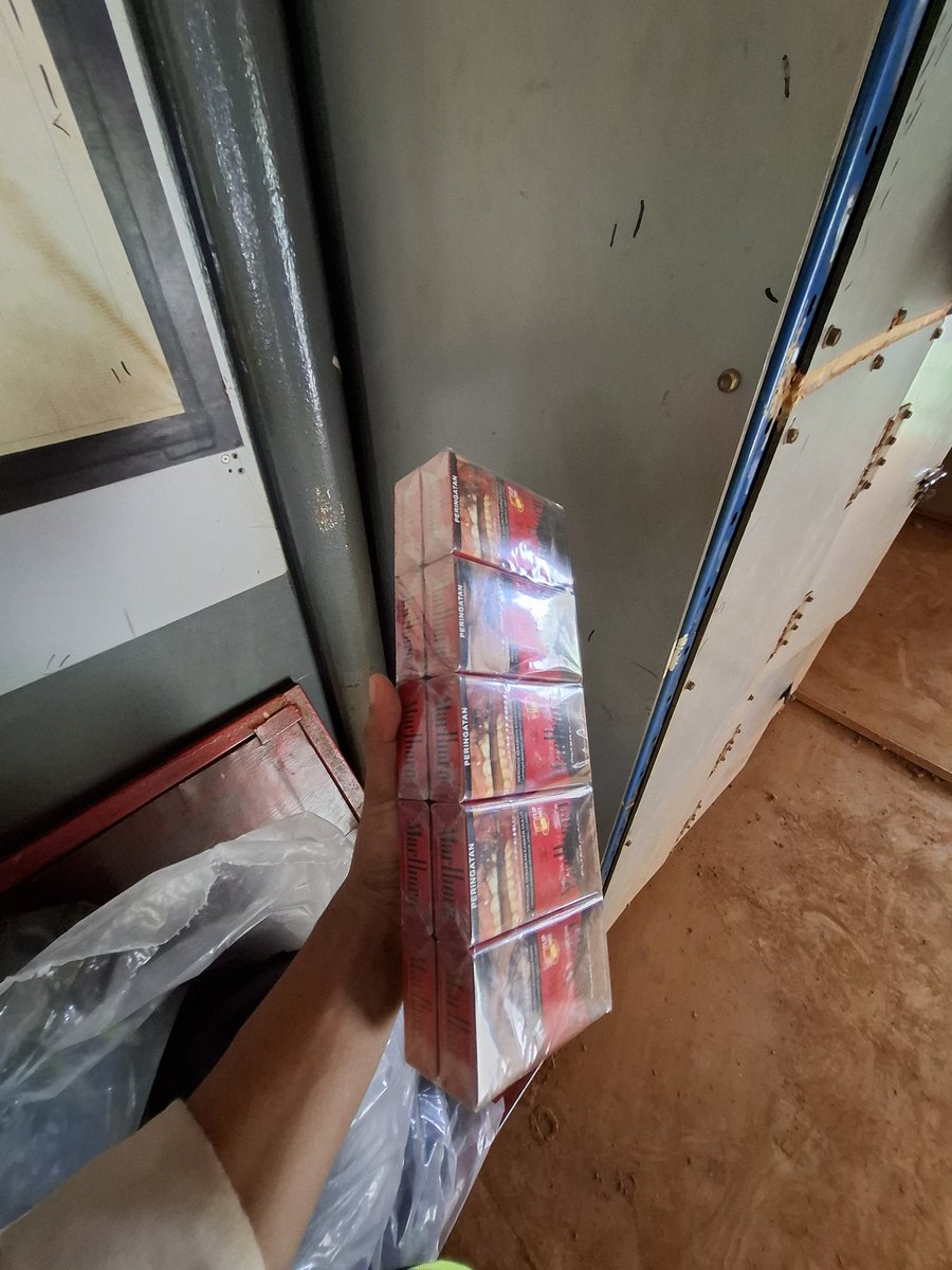 _ippangg's tweet photo. terbaik memang foreman china ku👍🏻 https://t.co/HPFoHb3FTt