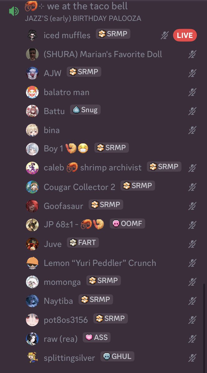 Taytori's tweet image. EARLY BIRTHDAY PALOOZA CHIIKAWA DAY HAS STARTED!!