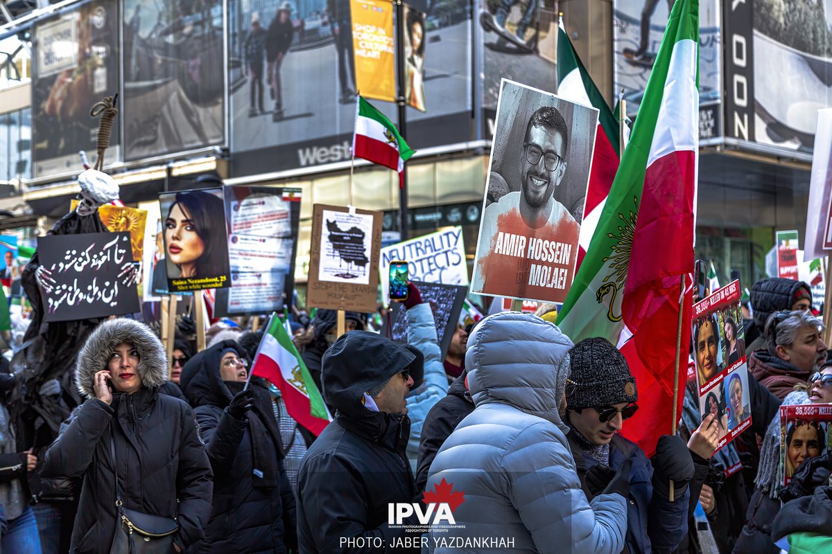 jyk1354's tweet photo. Toronto | February 1, 2026
Through these frames, I witnessed a community refusing silence.
Iranian Canadians gathered in Toronto to protest ongoing injustice, carrying stories, grief, and determination into the streets.

#Toronto #Iran https://t.co/9jOZxDlQ9u