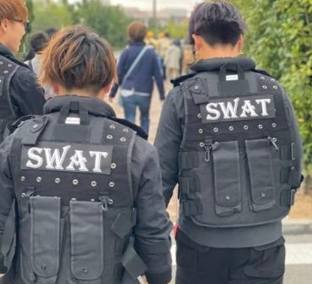 etymobtreb's tweet image. 高さが暗い 🏣