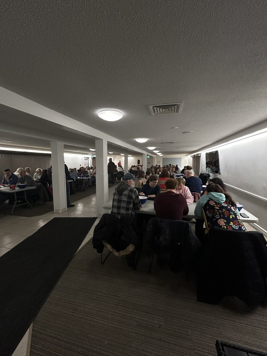 Full house at the Mess Hall! +100 folks playing trivia! Carp Winter Carnival at the Mess Hall.