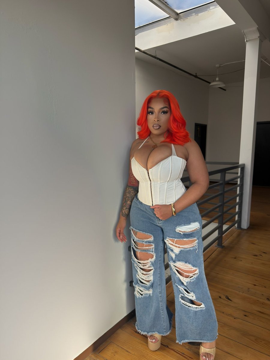 Gina Marie tweet media