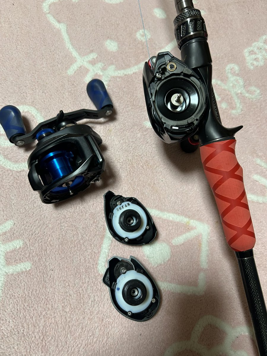 polkey1217's tweet photo. 近距離のピン撃ち好きな自分が最近興味持ち出したベイト遠投。
ちょっとイタズラした20SLX DCで28gのシンカーをキャストして来た。
思ったほどの飛距離は出ず、目標まであと20m💦
しかもバックラして終了💀
なんか、脇���痛いし😓
#ベイトリールカスタム
#SLXDC
#たまには遠投
#思ったほど飛ばん https://t.co/84KeKS4kb6