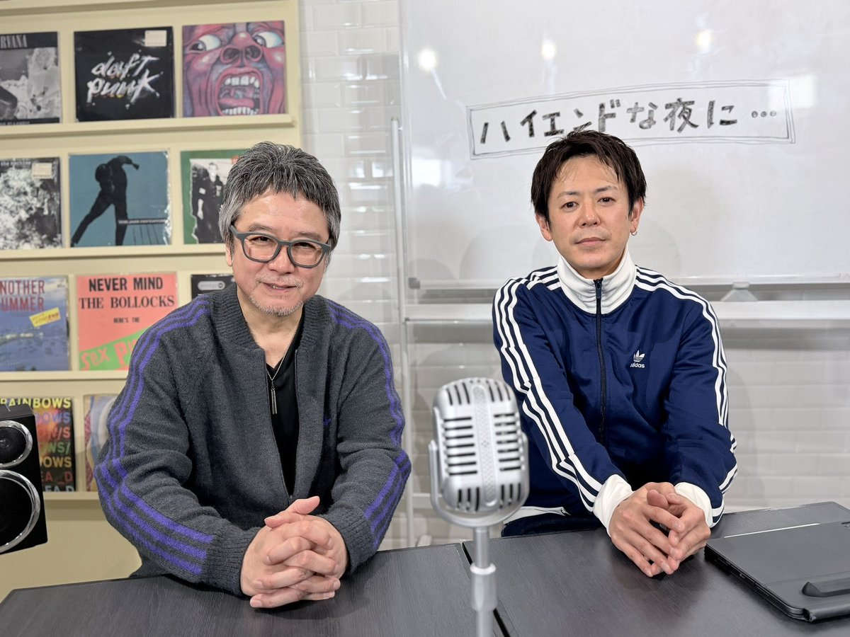 kazz_nishikiori's tweet image. "ハイエンドな夜に"を、ファニコンさんを借りて収録しました。
oh-se君の回し役は快適です。
流石、電撃チョモランマ隊のスポークスマン、べしゃりがまいう〜です。
^ ^
パッと見、UCTVの"oh-se君と渋谷君"の、天笑さんの代行の様な私にも見えます。…