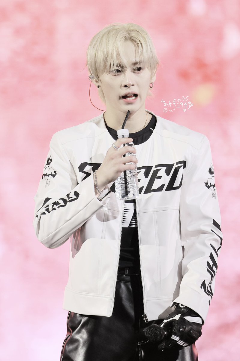 251019 dominATE : celebrATE DAY 2 🐰 #스트레이키즈 #straykids