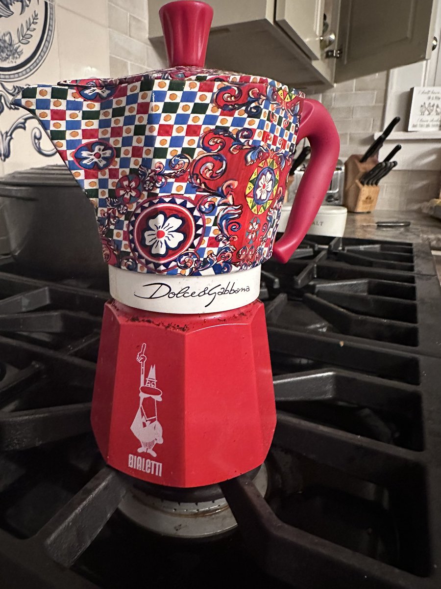 Emily Zanotti 🦝 tweet media