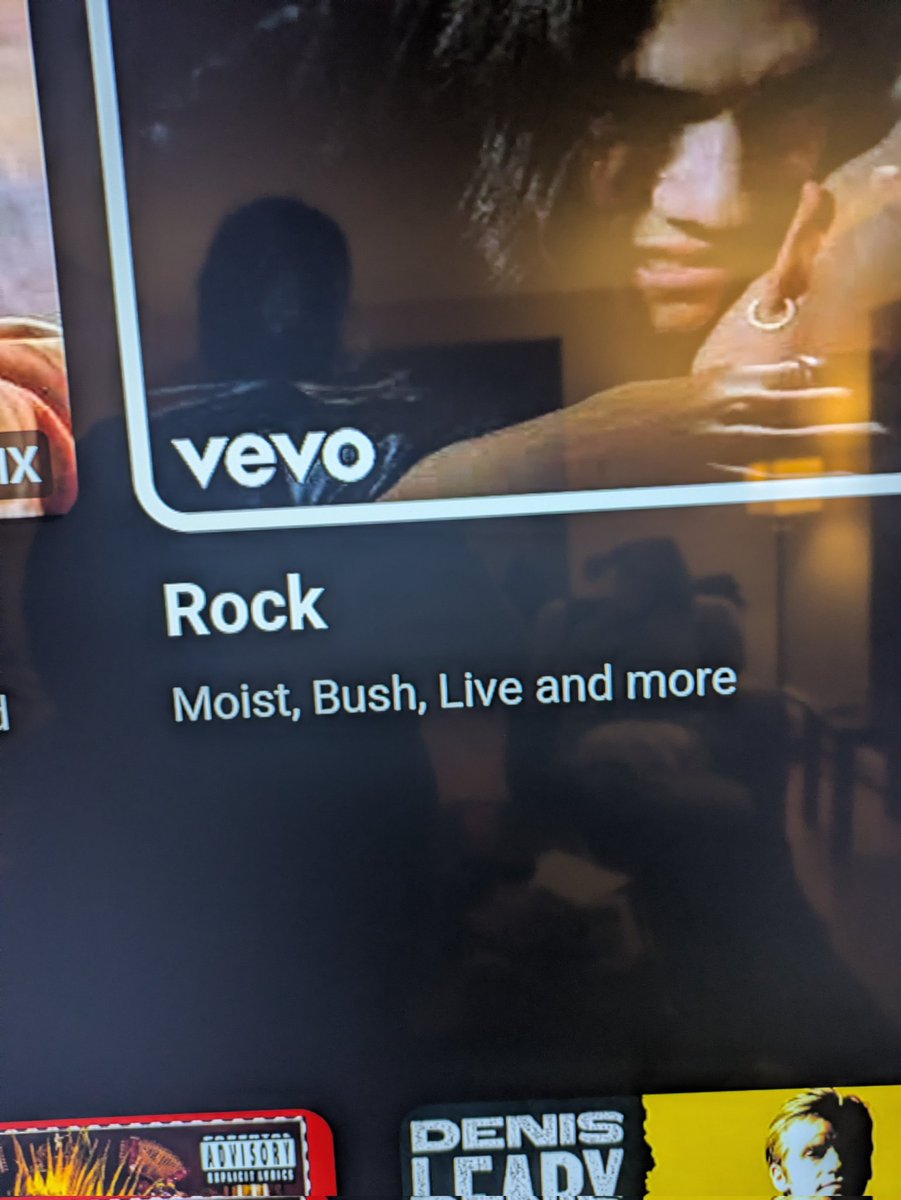 BoobCraftCA's tweet image. Ok what are you trying to tell us YouTube? This mix sounds fun lmao