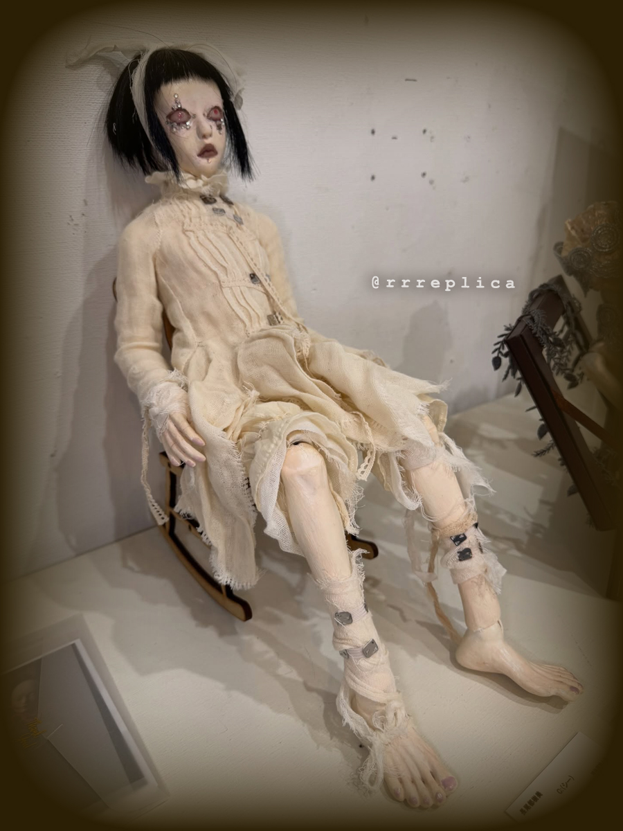 ★明日2/8(日)まで開催中★
【Wonder Doll in Japan 2026】

[会場]スパンアートギャラリーさま <a href="/spanart_gallery/">スパンアートギャラリー</a>
[会期]1/24(土)- 2/8(日)
[時間]11:00-19:00（最終日17:00まで）

明日最終日2/8(日)は17時閉館です⛄
ぐっと寒い週末ですが、よろしくお願い致します🫠

#wonderdollinjapan2026