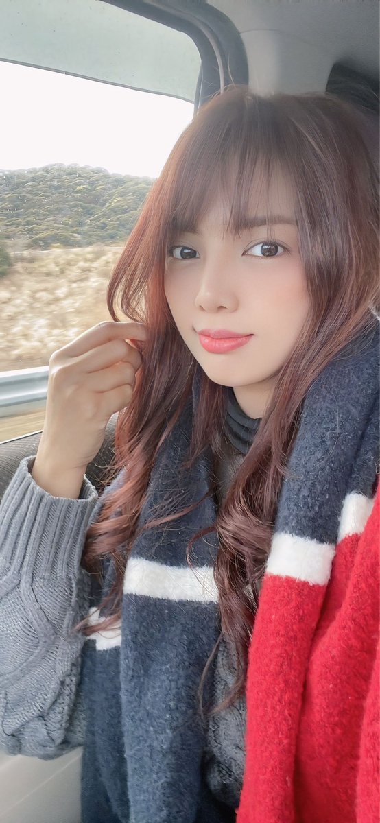 ニコル tweet media