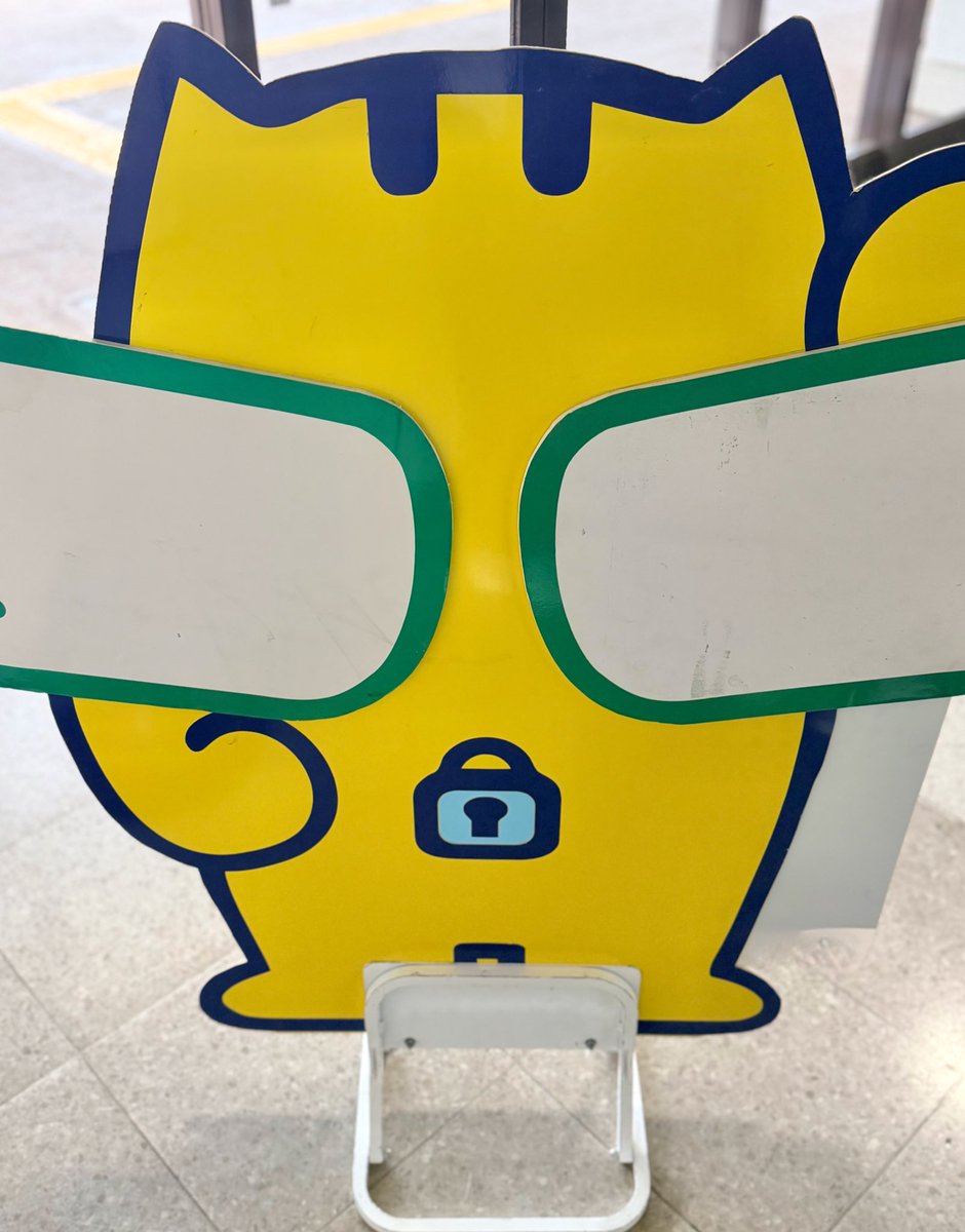 期日前からの外食してくる🚢
相変わらずかわいすぎるおしり🔒