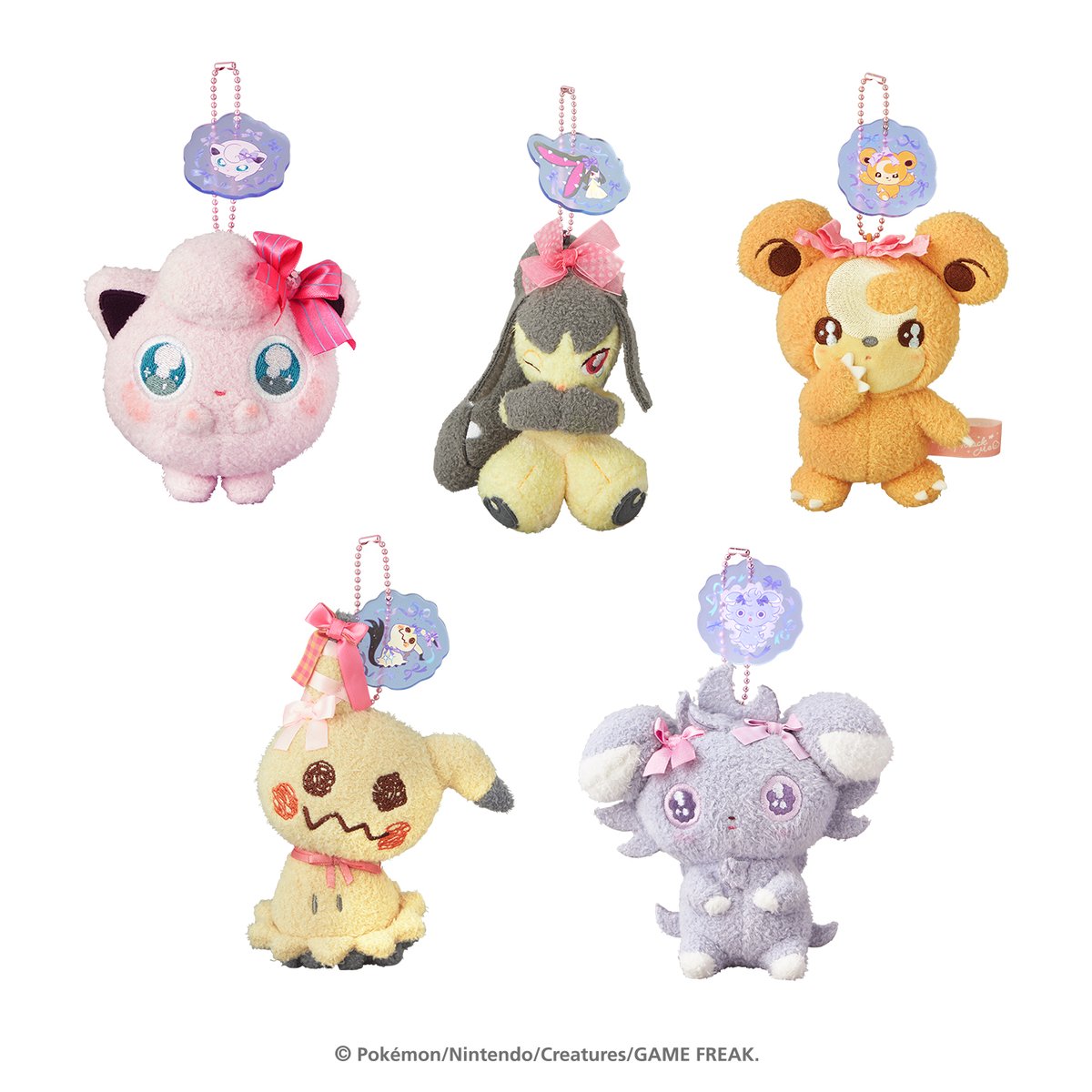 ⚪︎おしごと
ポケモンセンター新商品「Don’t Attack Me」のイラストをア〜ミ〜が担当しました！ポケモンたちのさまざまなかわいい&amp;こうげきの表情をお楽しみください🎀

子どもの頃から大好きなポケモンたちをこうして描くことができ、とても光栄です…！☺️どうぞよろしくお願いします。