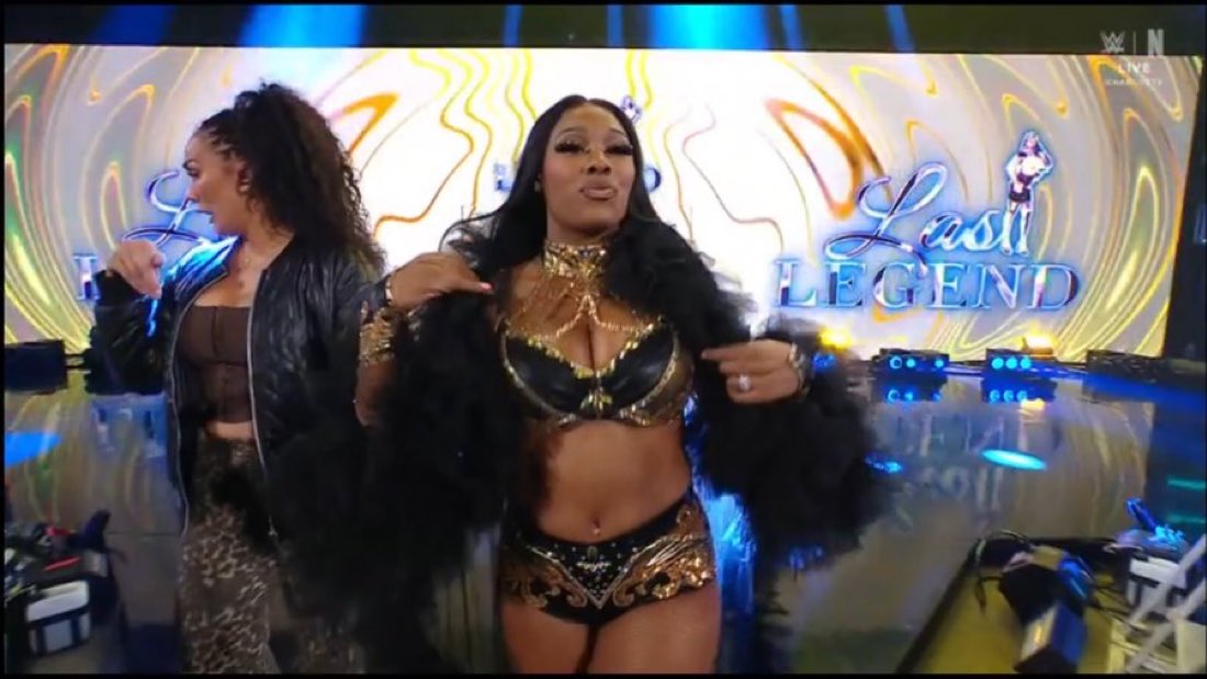 ᴍʏᴀ ꨄ︎⋆. tweet media