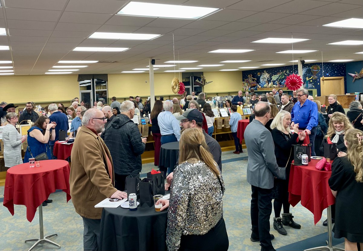 Great turnout tonight, especially given the weather conditions, for Lee Whedon Library’s Fundraising Gala &amp; Auction. Way to turn out, Medina.