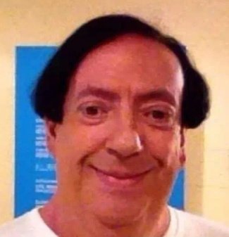 Beyoncss's tweet image. Pq ninguém está falando do fato do Jonas estar virando o novo favorito? Principalmente do pessoal do Instagram  #BBB26