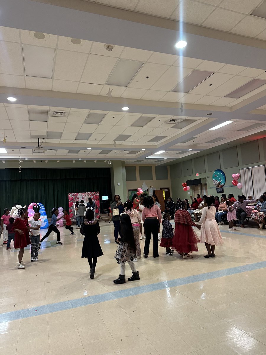 Rolling Green Elementary tweet media