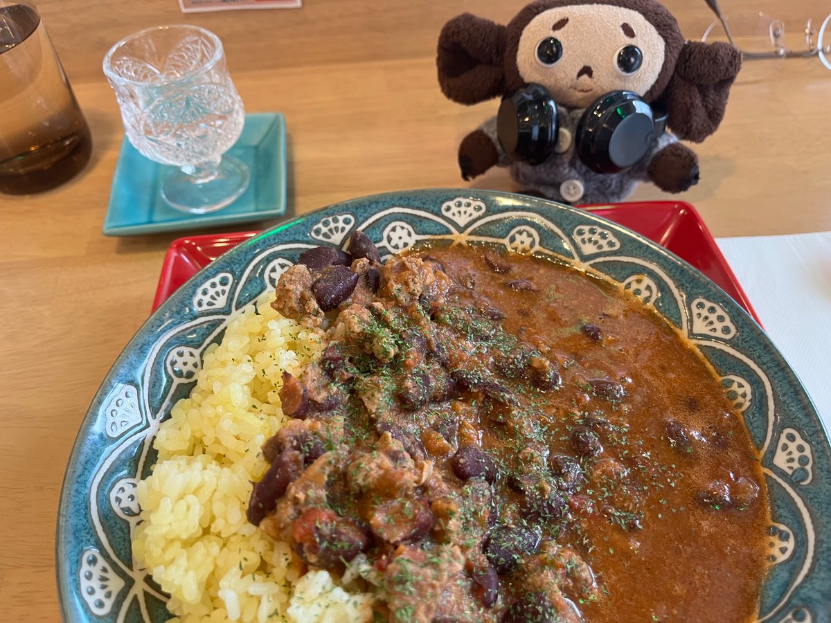 nachisannet's tweet photo. 出町柳でパレスチナ料理を食べました。まろやかで美味しかったです！
#チェブと京都 https://t.co/ZC41iwMFfd
