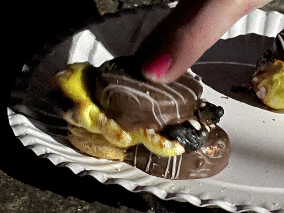 Mann4Edu's tweet photo. Hey @Oreo @NutterButter @PEEPSBrand — what happens when you bring all three together over a 🔥 ⁉️

Deliciousness, that’s what! 

Thank you @HEB for sipping the Oreos and Nutter Butters in chocolate 🍫 for us 😀 https://t.co/lIFzdHjd9X