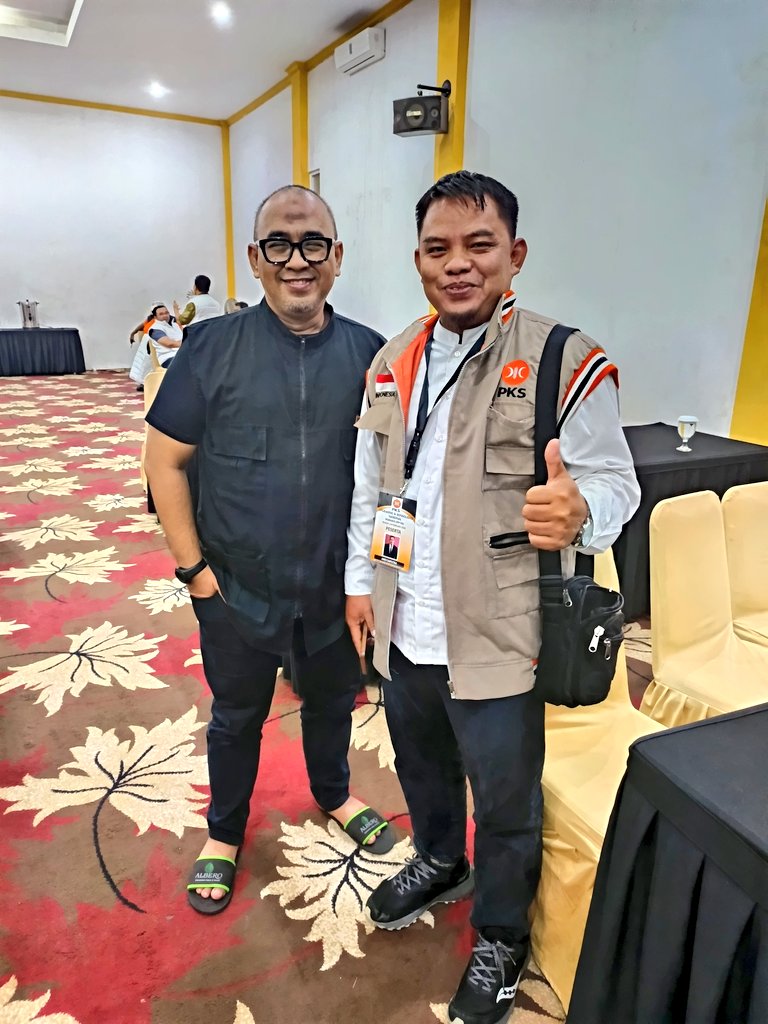 Bang <a href="/mush4r/">Mushar</a> kenal ga? 🙂