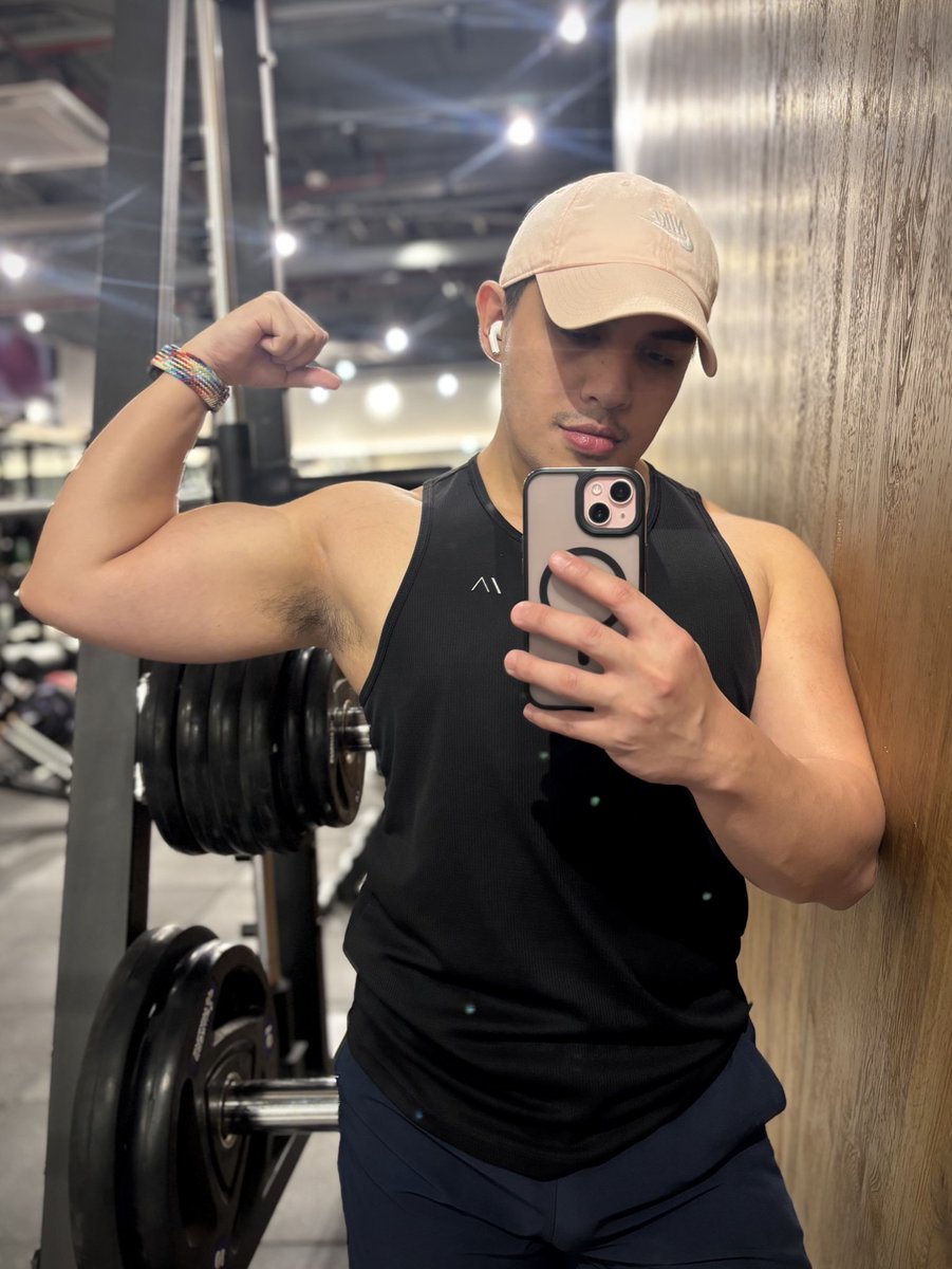 Kirk Hughes tweet media