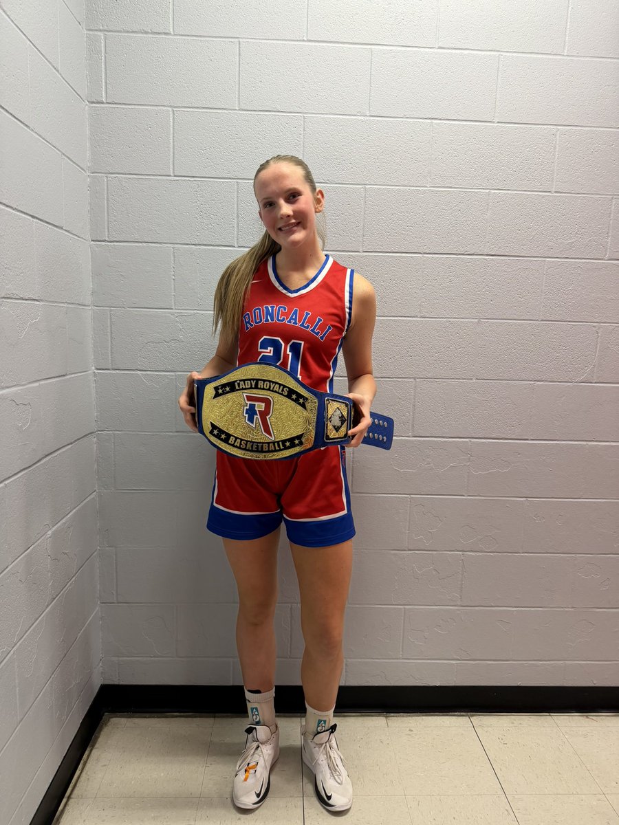 Roncalli Lady Royals Basketball tweet media
