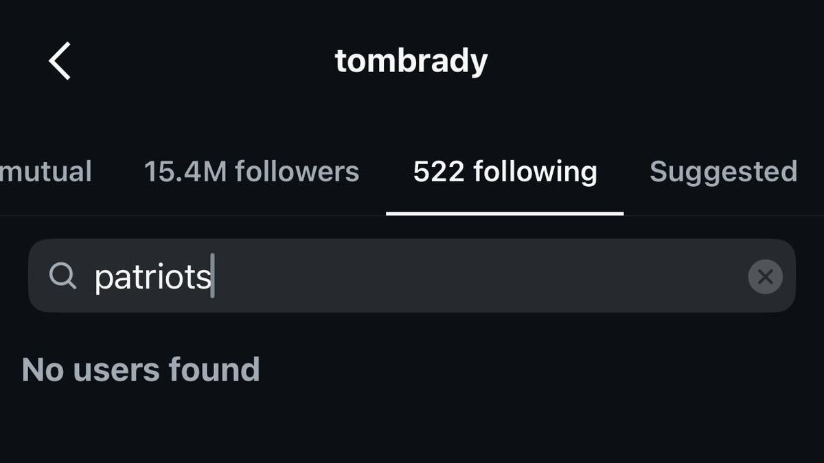 theScore's tweet photo. BREAKING: Tom Brady is once again following the Pats. 😅

5PM vs. 9PM. 👀👀👀 https://t.co/7Xp5TCcxOY