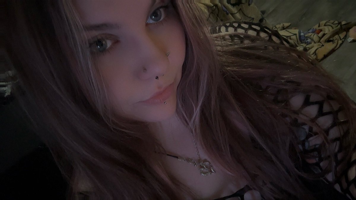 Daisy ♡ tweet media