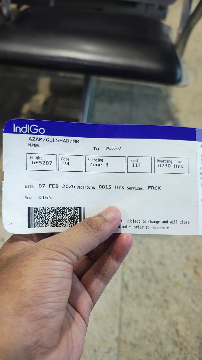 GULSHADAZAM1's tweet photo. @IndiGo6E @MoCA_GoI 
@grok ye bata o agr kise Passenger ka 10 minute vi delay hoga to indigo wait karega woh passenger ka ya unse see contact kar ke pata kare ga 
Aaje mere flight 30minut late h kiya jasi yahan sab chej mehnga h to indigo mere ko dega jo kharch hoga hai jawab ?? https://t.co/NgpNNRR9Q9