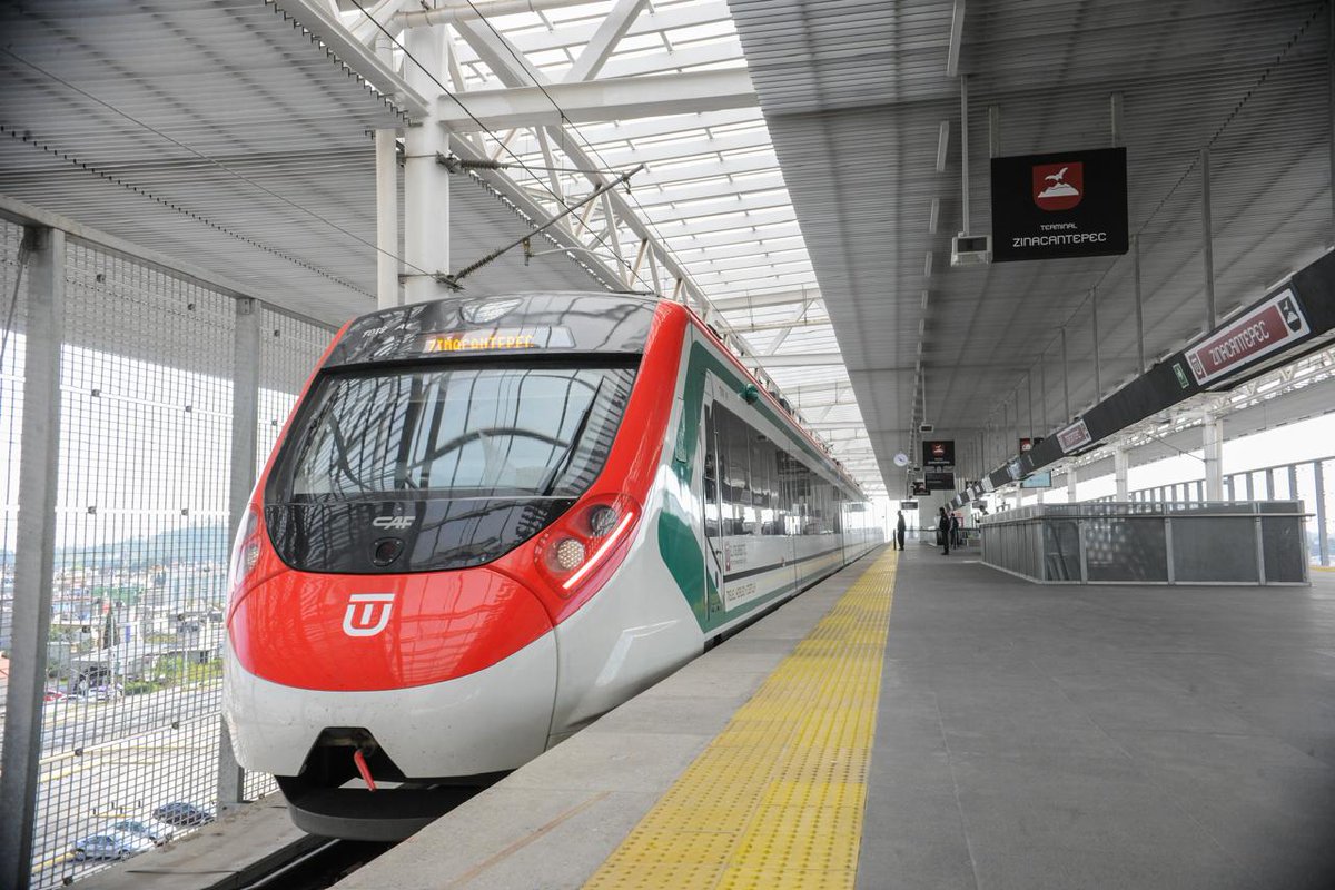 jjsolisher's tweet image. —Peña Nieto adquirió 30 trenes eléctricos de última generación para el Tren Interurbano México-Toluca por 10,000 millones de pesos

—López Obrador adquirió 3 Trenes fabricados en 1950 para el Tren Interoceánico por 60,000 millones de pesos