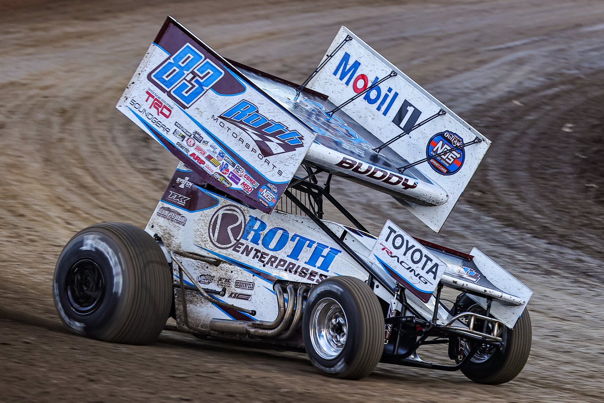 WorldofOutlaws's tweet image. 𝗕𝗨𝗗𝗗𝗬 𝗞𝗢𝗙𝗢𝗜𝗗 𝗪𝗜𝗡𝗦 𝗔 𝗪𝗜𝗟𝗗 𝗢𝗡𝗘 𝗔𝗧 𝗩𝗢𝗟𝗨𝗦𝗜𝗔!!!